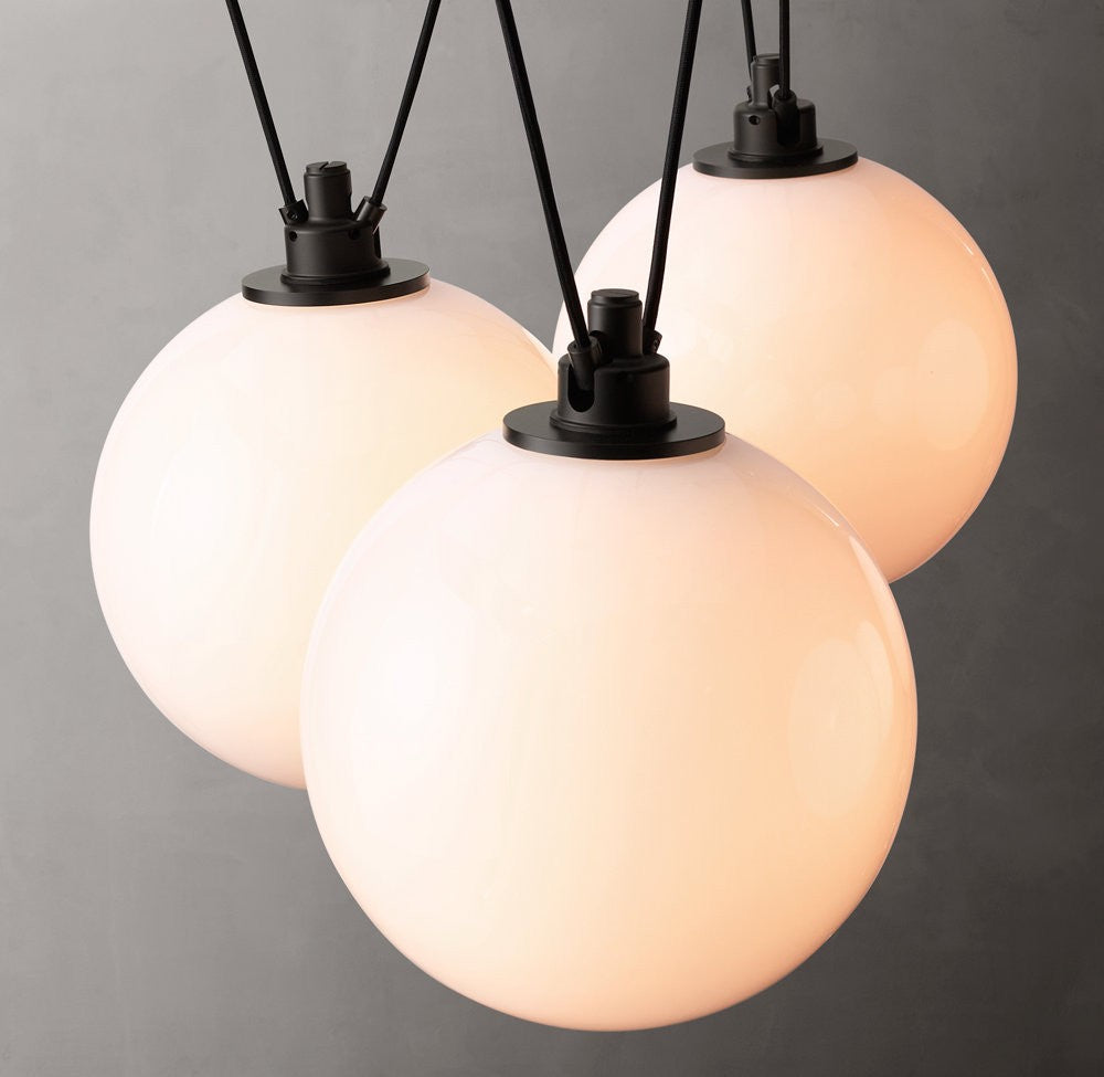 Les Acrobates de Gras Multi-Pendant Chandelier